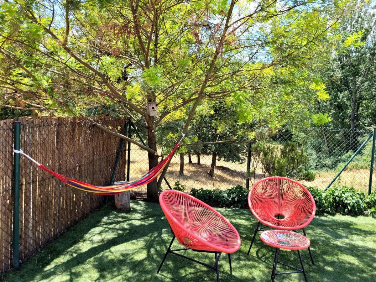 Harveys Homestay - Adults Only Mieres  ภายนอก รูปภาพ